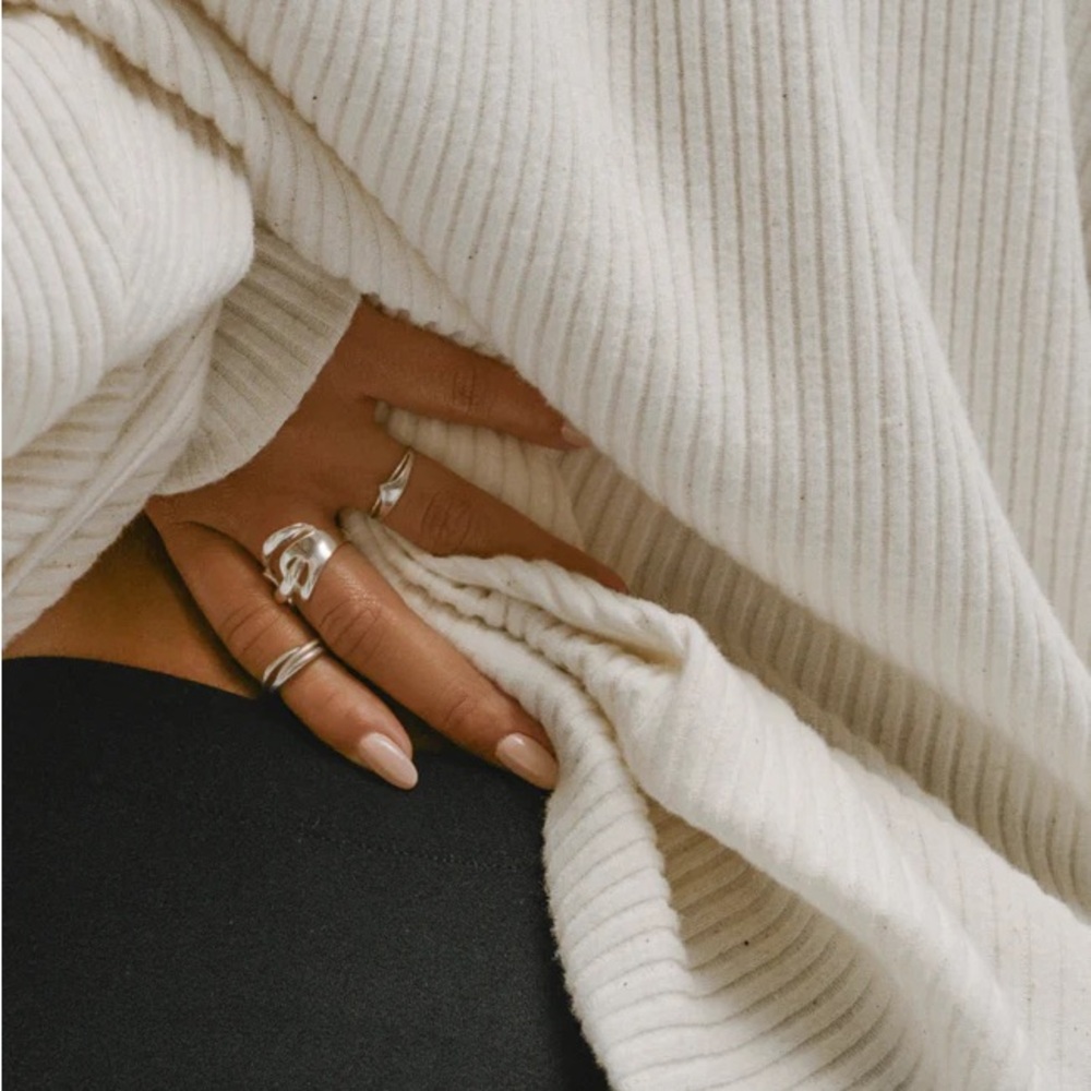 Joah Brown Deep V Plunge Pullover - Picture 6 of 9